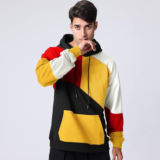 Felpa con cappuccio uomo versatile, per outfit autunnali moderni, casual, sportivi o per il tempo libero.