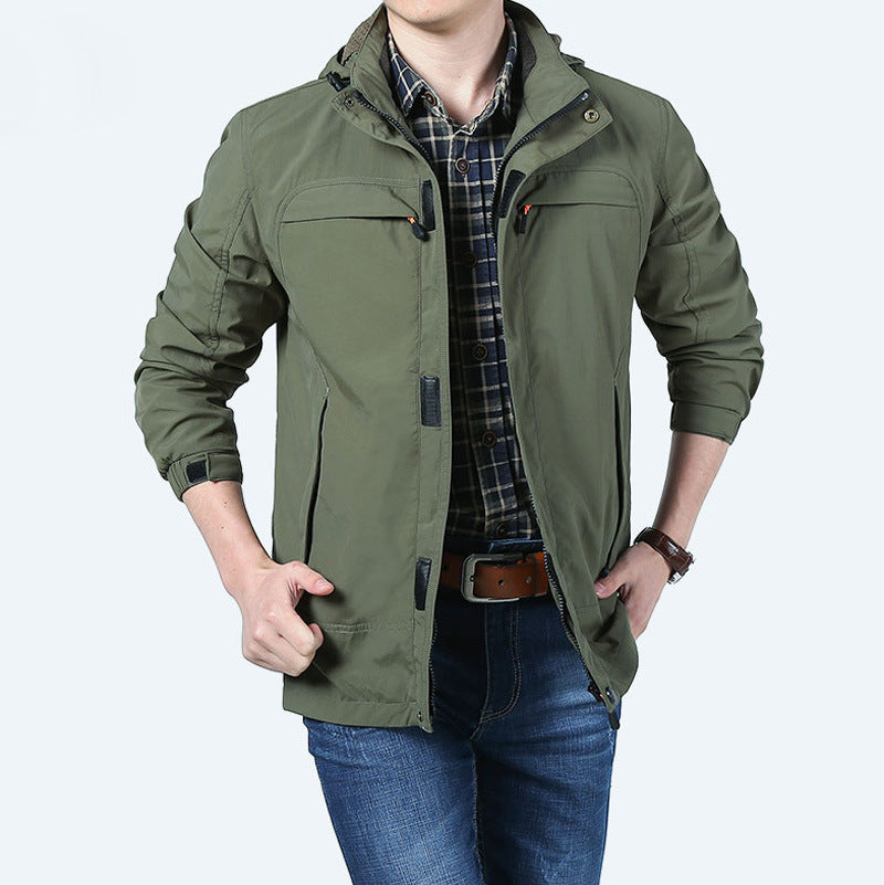 Giacca uomo outdoor asciugatura rapida con tasche zip per escursionismo, trekking e corsa. Ideale primavera/autunno.
