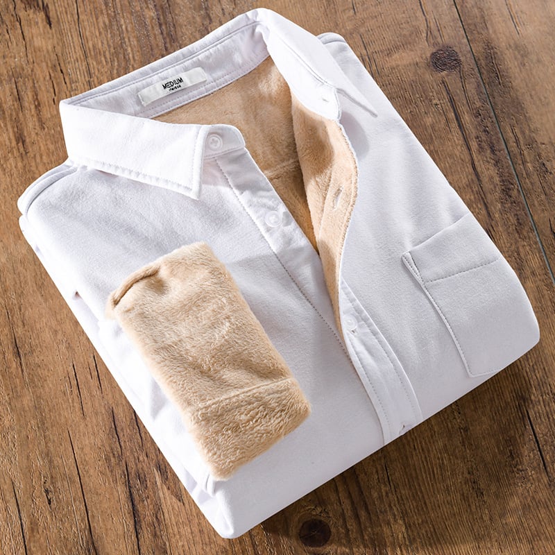 Camicia uomo a maniche lunghe dal design moderno, per massimo comfort e stile. Abbigliamento maschile per outfit eleganti.