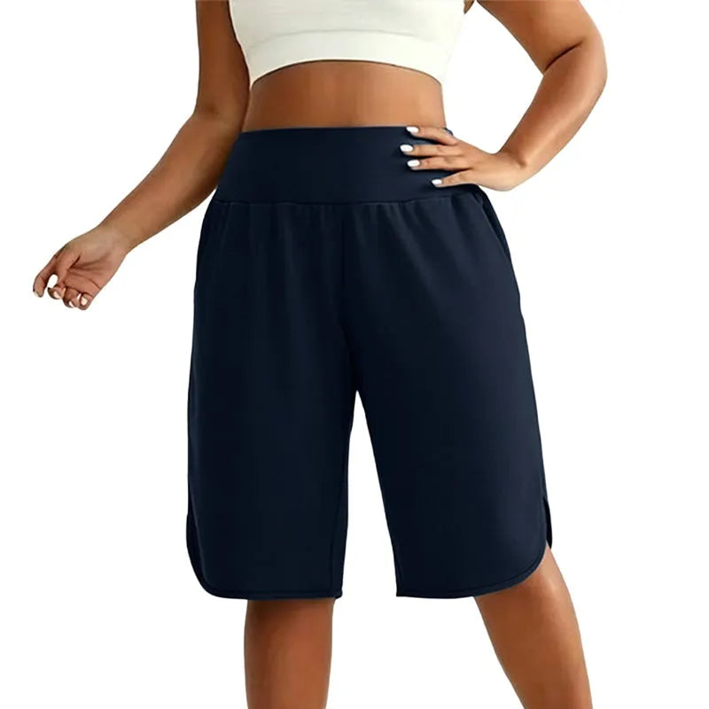 Pantaloni corti donna elasticizzati a vita alta, lunghezza al ginocchio, perfetti per relax estivo.
