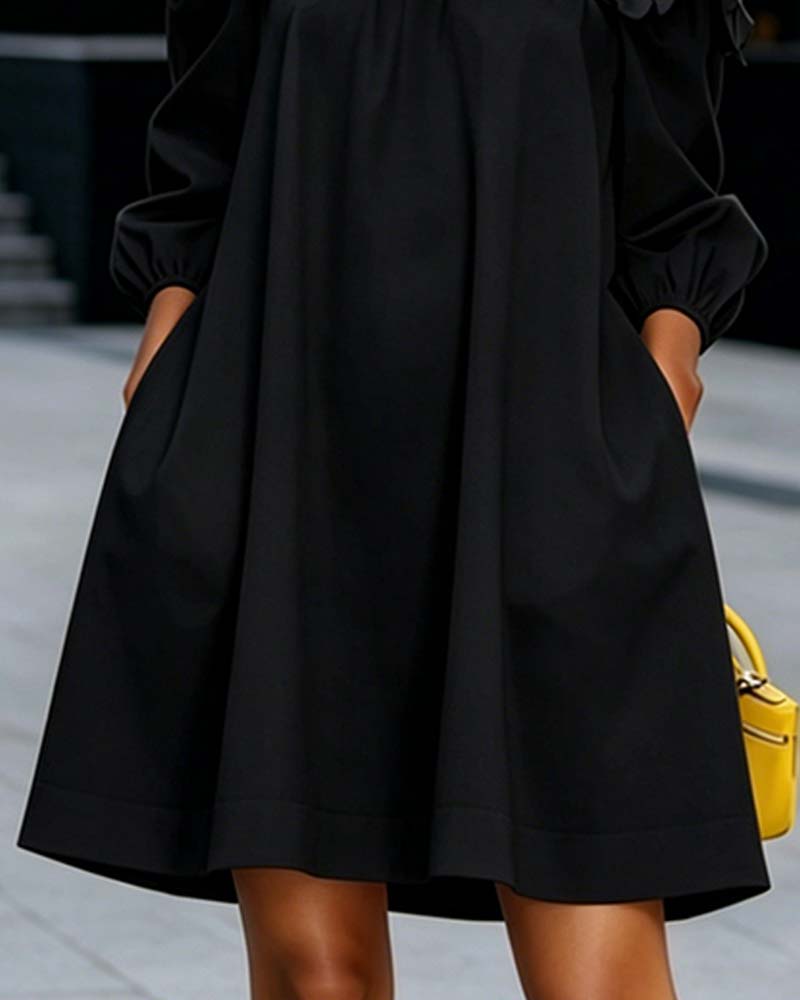 Abito donna elegante estivo, spalle scoperte, fiori 3D disponibile in giallo, nero e bianco.