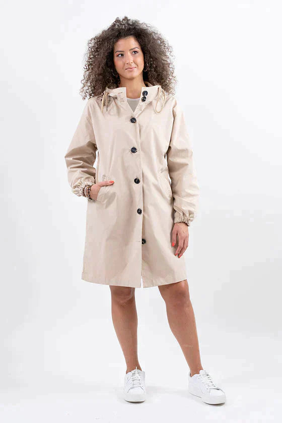 Trench donna impermeabile oversize con cappuccio, per un look casual o elegante e protezione antipioggia.