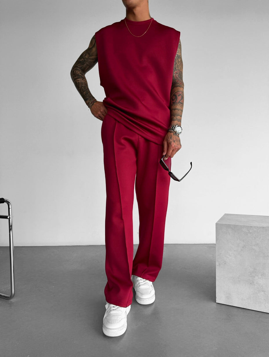 Set due pezzi uomo, top senza maniche e pantaloni lounge, per un comfort elevato e stile.