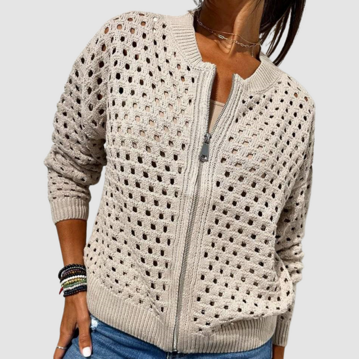 Cardigan donna elegante con bottoni, perfetto per look chic e abbigliamento quotidiano in primavera e autunno.