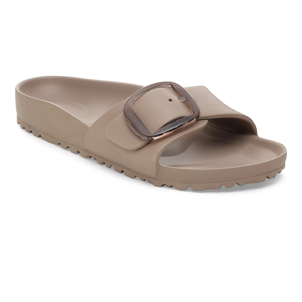Sandali donna Madrid con fibbia, calzature casual e versatili. Ideali per la moda estiva, garantiscono comfort.