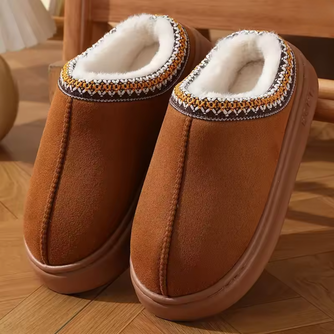 Sandali da donna neri eleganti, stile classico con cinturino alla caviglia, ideali per comfort e look casual-chic quotidiano.