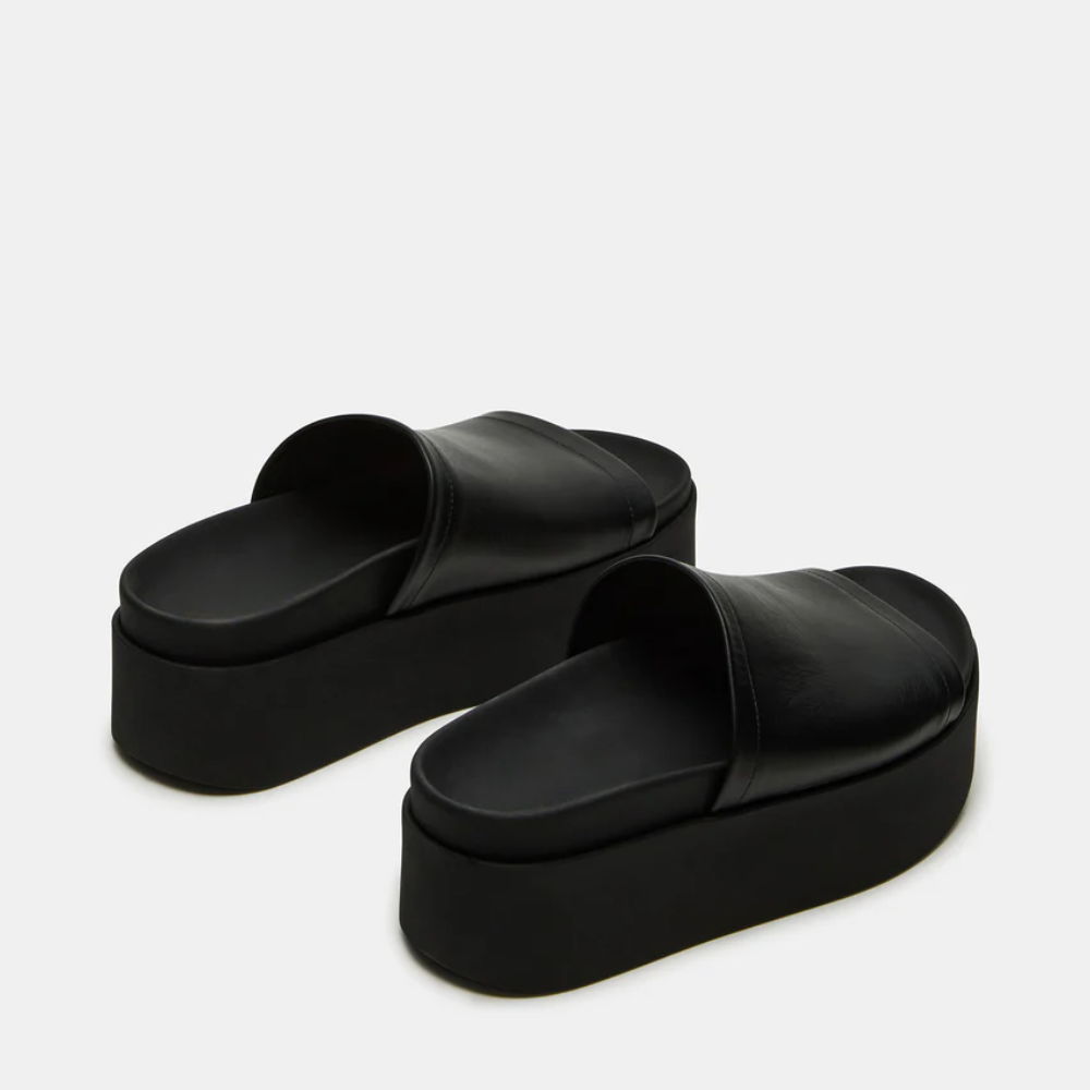 Platform ciabatte donna casual, perfette per un tocco di stile e comodità.