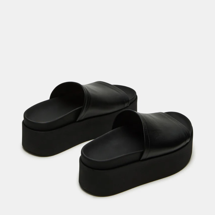 Platform ciabatte donna casual, perfette per un tocco di stile e comodità.
