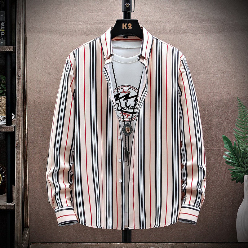 Camicia uomo a maniche lunghe a righe, comoda e dal design moderno con colletto a rever, disponibile anche per taglie forti.