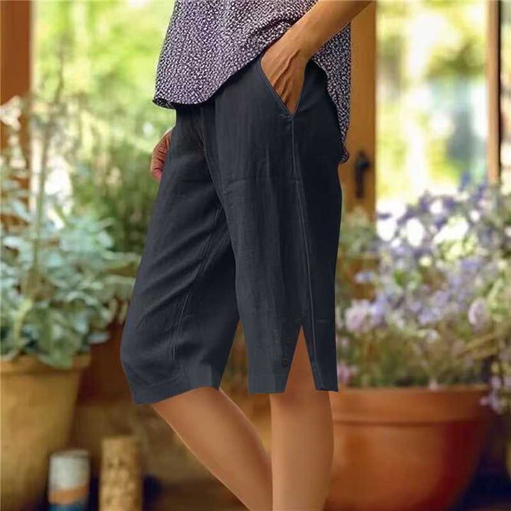 Pantaloni capri donna per vacanze, ideali per serate informali e gite.