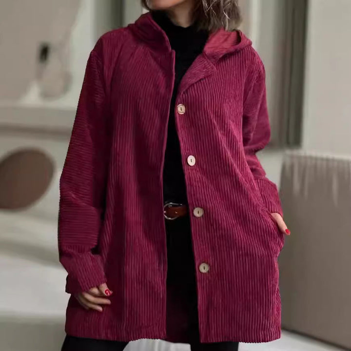 Giacca con cappuccio rosa donna, abbottonata, stile casual e confortevole.