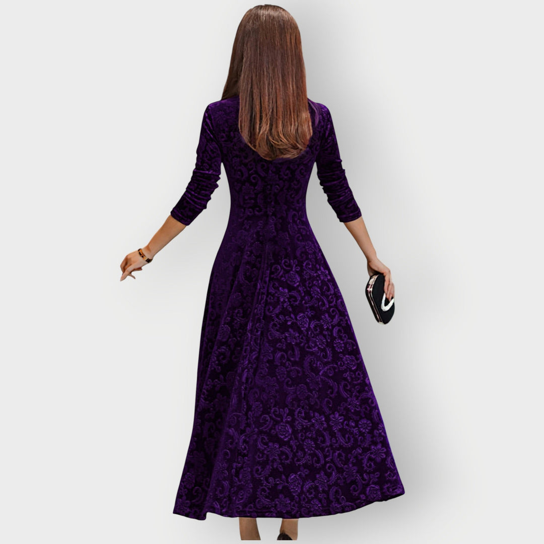 Look vintage: abito midi donna elegante, scollo a V, gonna svasata. Perfetto per feste e serate.