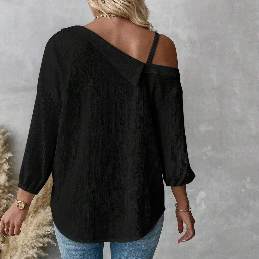 Camicia elegante monospalla da donna, ideale per un look audace e moderno.