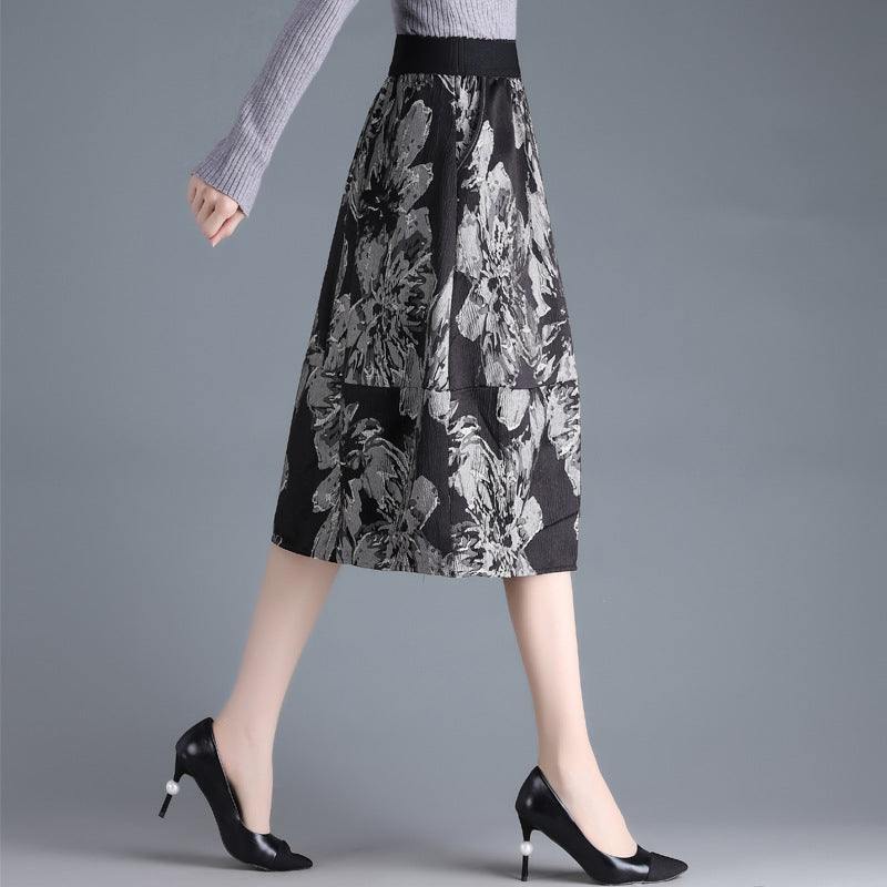 Gonna midi a trapezio da donna floreale, perfetta per primavera e autunno. Stile casual e chic.
