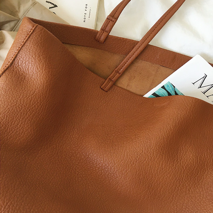 Borsa a tracolla donna spaziosa, perfetta per ufficio e viaggi nel weekend.
