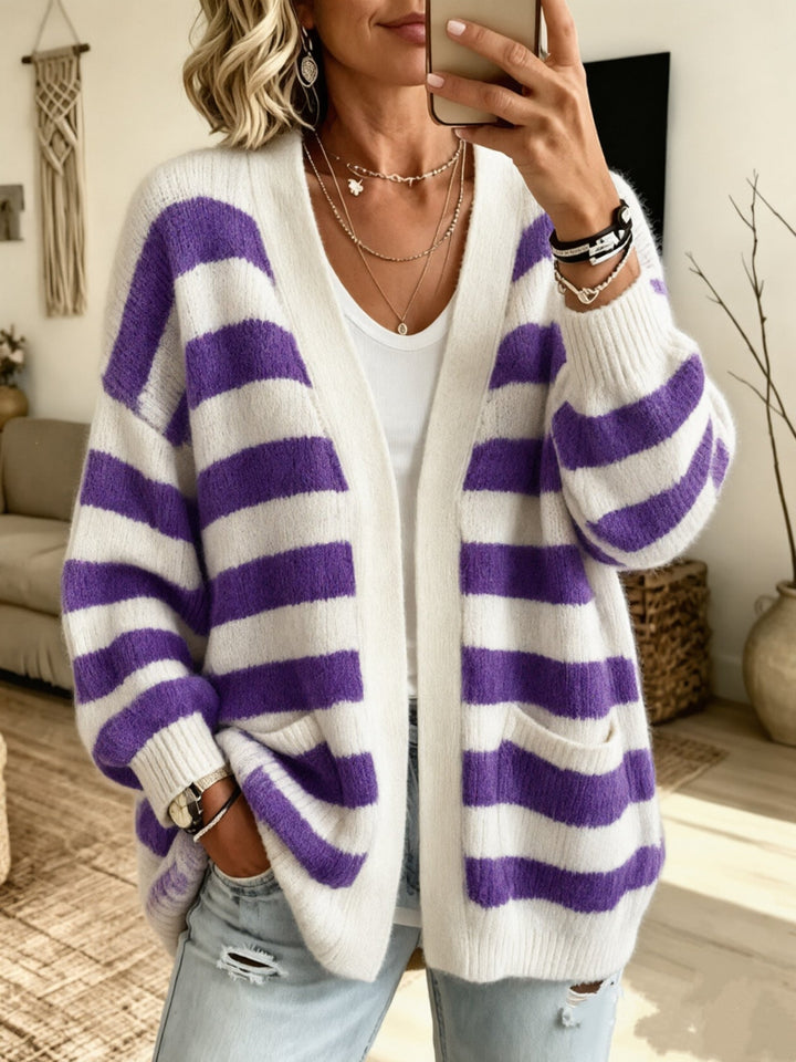 Cardigan donna a righe orizzontali, un gilet caldo con tasche. Perfetto per un look casual-chic in inverno.