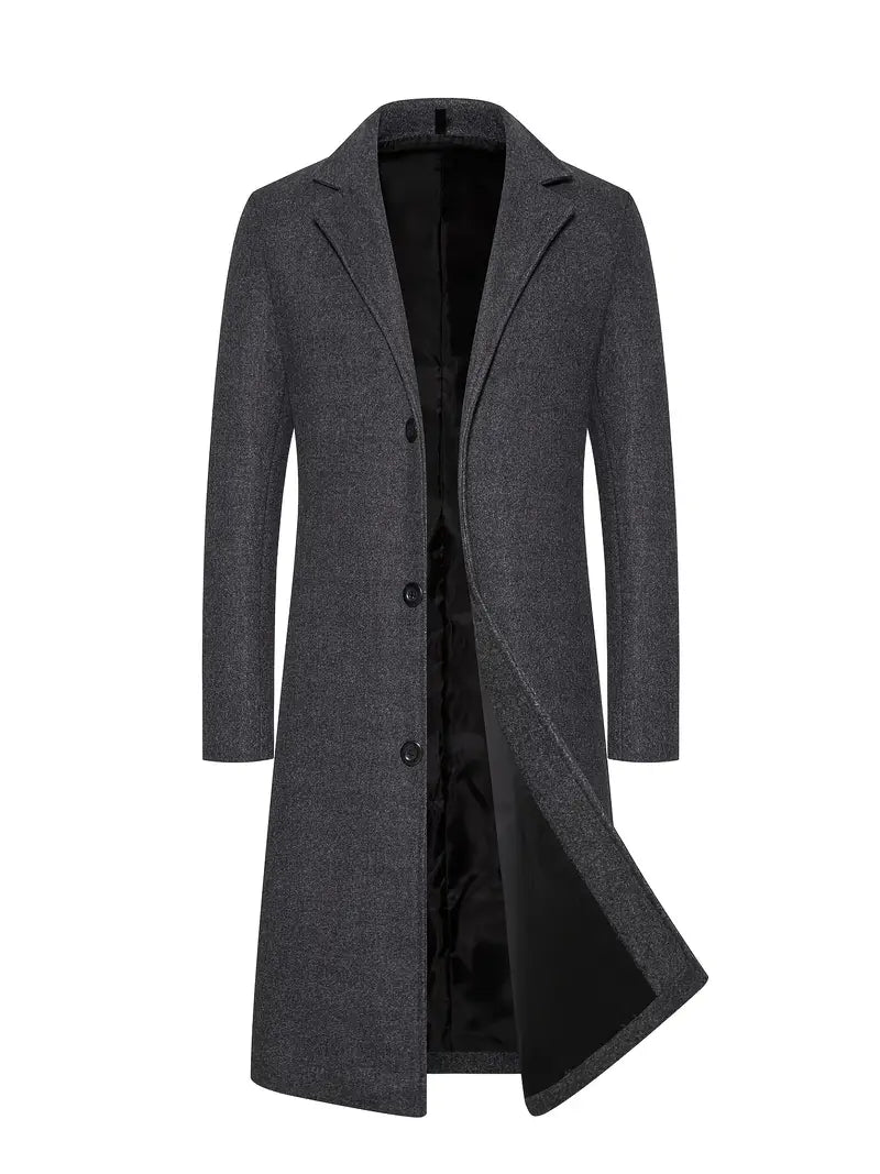 Elegante cappotto uomo invernale monopetto khaki. Vestibilità aderente per un look moderno e raffinato.