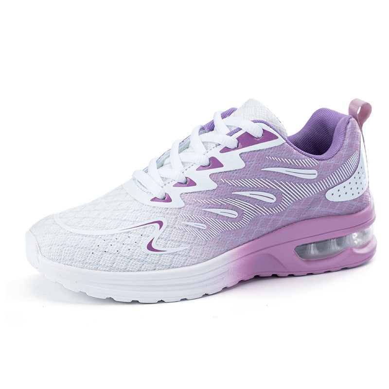 Scarpe sportive donna versatili, leggere e traspiranti, garantiscono comfort quotidiano per ogni attività.
