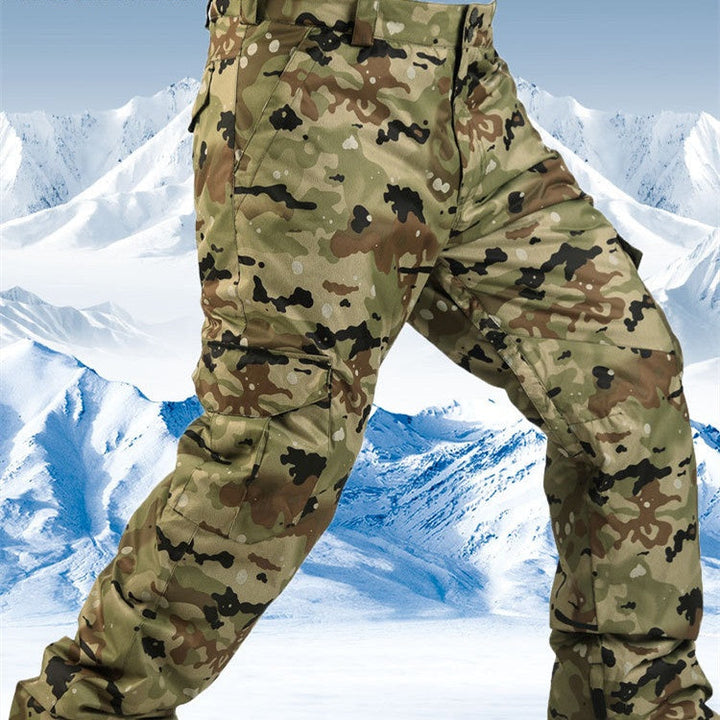 Pantaloni da sci tecnici uomo, isolanti, traspiranti e impermeabili per prestazioni eccellenti negli sport invernali.
