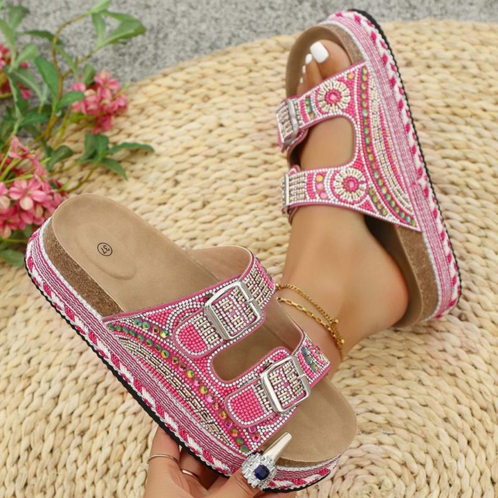 Sandali estivi da donna con dettagli crystal, stile boho chic per un comfort duraturo e alla moda.