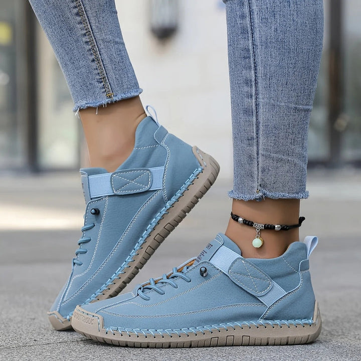 Scarpe ortopediche da camminata per donna, massimo comfort e sostegno ergonomico.