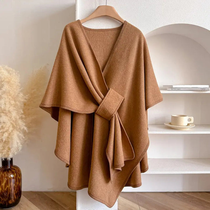 Comodo cappotto scialle donna taglia unica, elegante e antivento. Moda autunno/inverno di lusso.