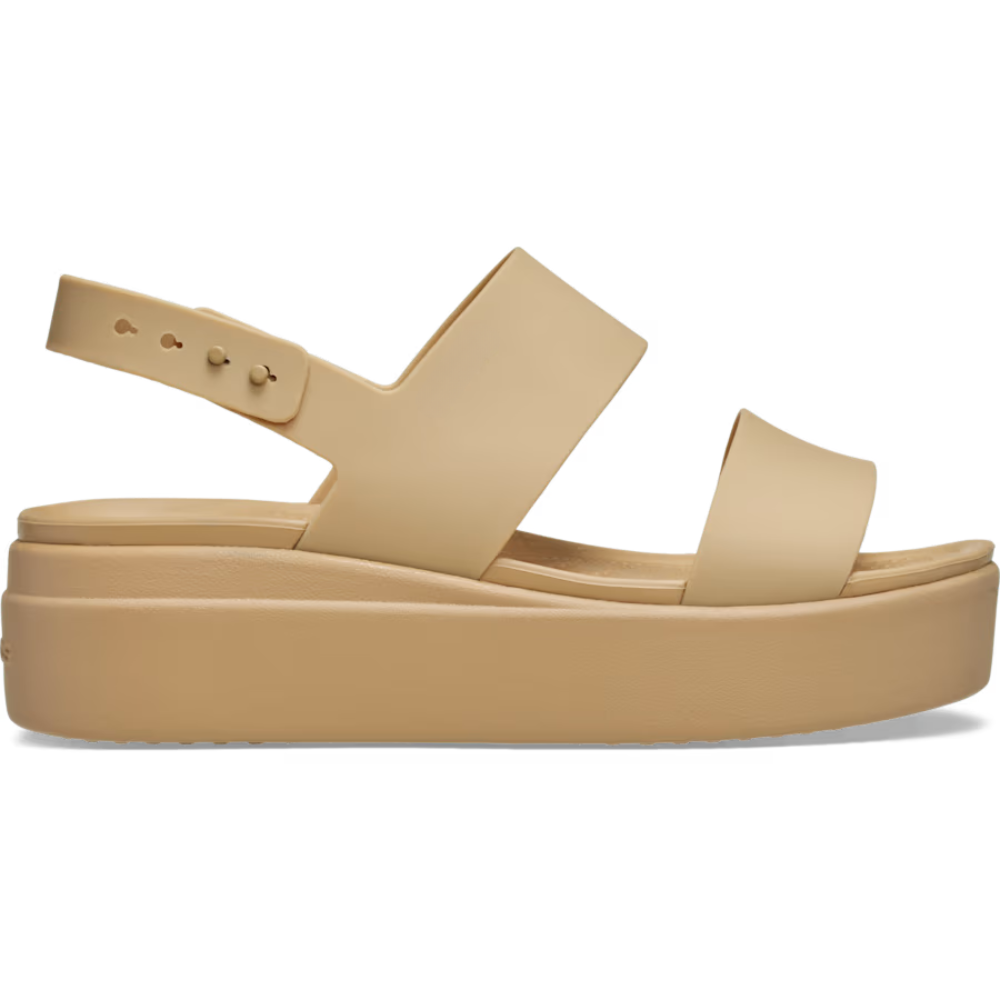 Sandali bianchi da donna con plateau, perfetti per l'eleganza estiva. Comfort e stile per la moda.