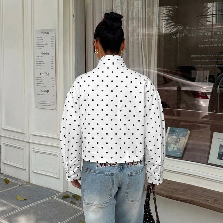 Giacca donna leggera a pois per primavera e autunno. Cappotto casual di mezza stagione, moda femminile versatile.
