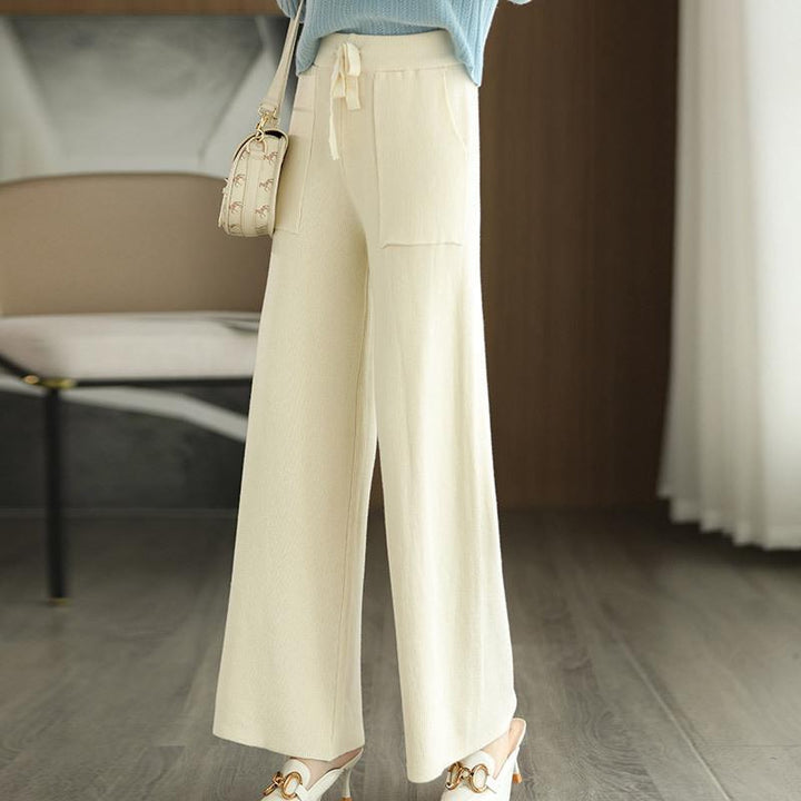 Pantaloni larghi donna a vita alta, un capo di abbigliamento versatile e comodo per ogni look e stagione.
