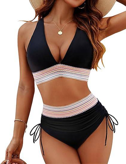 Moda spiaggia: bikini donna a vita alta contenitivo, con spalline regolabili per un fitting perfetto.