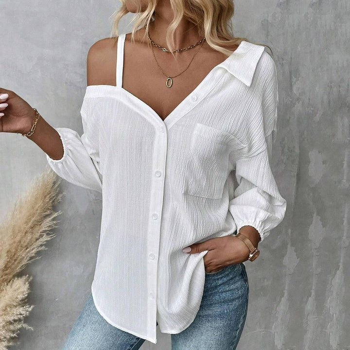Top estivo monospalla, versatile e chic, per un look unico e alla moda raffinata.