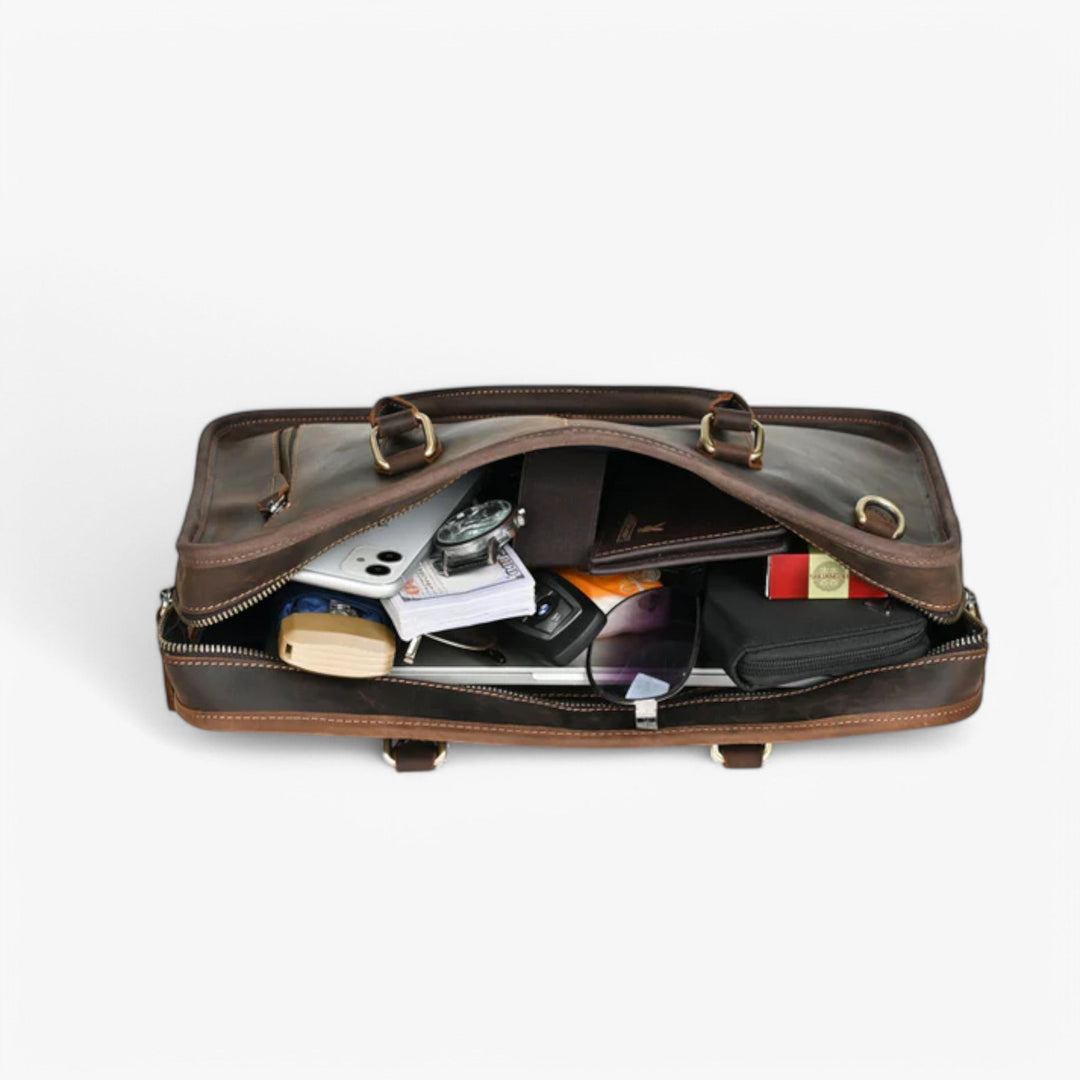 Borsa business donna versatile per laptop, perfetta per viaggio e ufficio. Accessorio elegante marrone scuro.