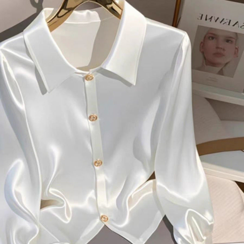 Camicia donna elegante a manica lunga, versatile per ufficio o casual. Disponibile in bianco e beige rosato. Top moda donna.