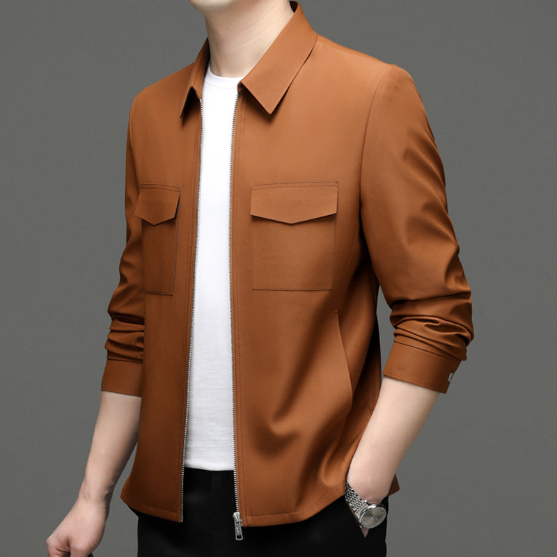 Dettaglio tessuto giacca leggera uomo multistagione Harrington, vestibilità regolare, look casual eleganti.