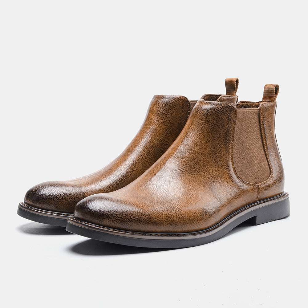 Moda uomo: stivaletti Chelsea eleganti per autunno/inverno, slip-on con punta tonda e suola robusta.