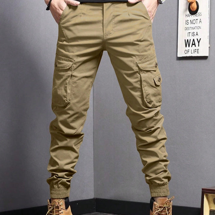 Pantaloni da lavoro uomo cargo con comoda coulisse in vita e ampie tasche, stile gamba dritta.