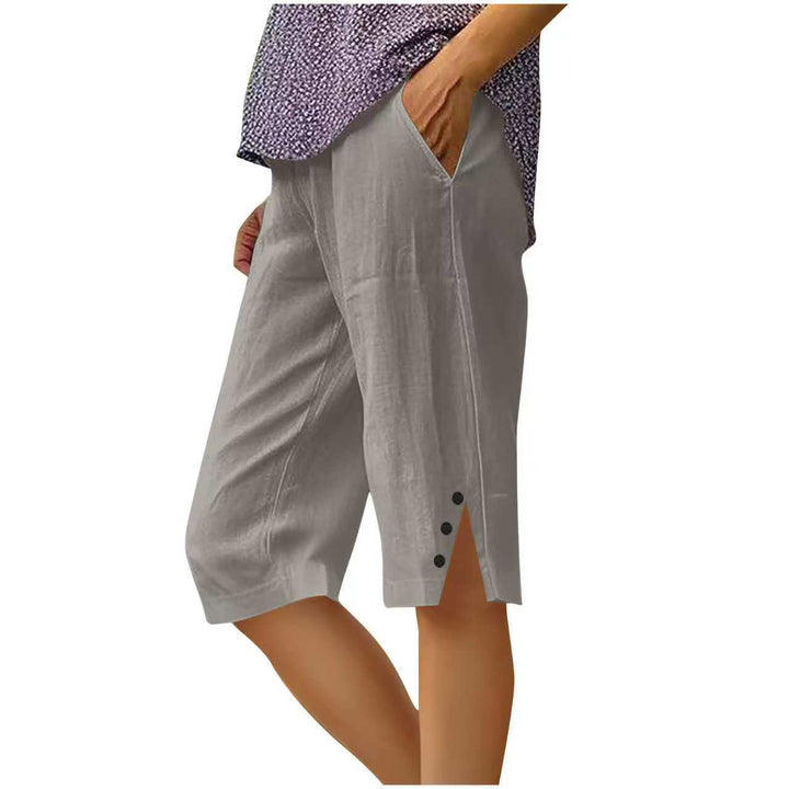 Capri donna leggeri con tasche, essenziali per un guardaroba primaverile/estivo.