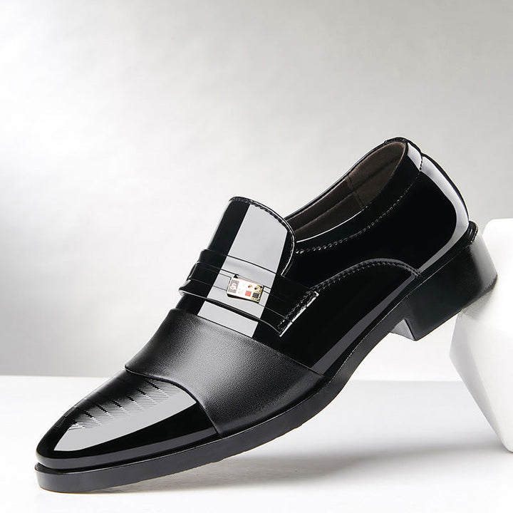 Scarpe eleganti uomo formali nere, perfette per business e ufficio, con stile classico e comfort.