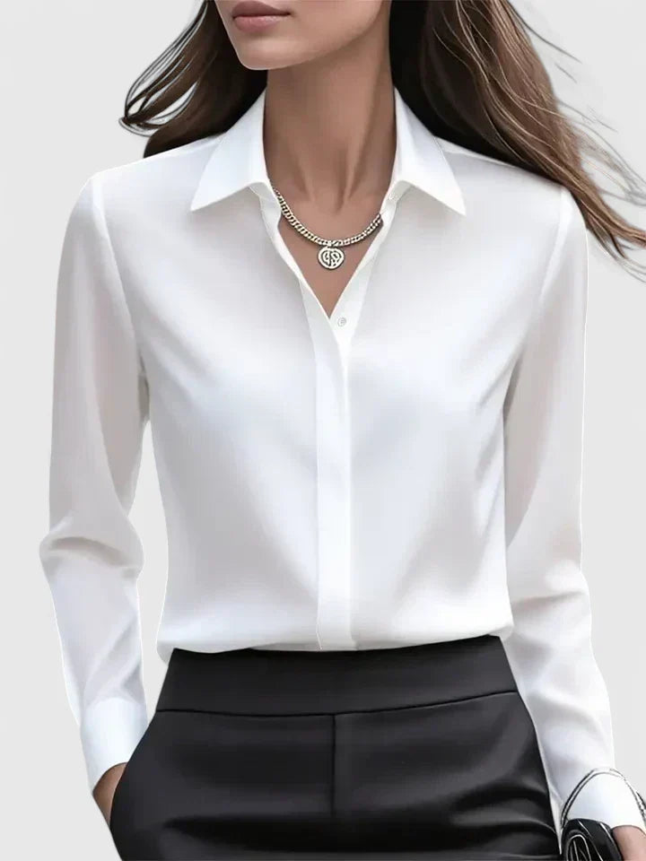 Maglia donna per ogni occasione, maniche lunghe, bottoni nascosti e orlo curvo, comoda ed elegante.