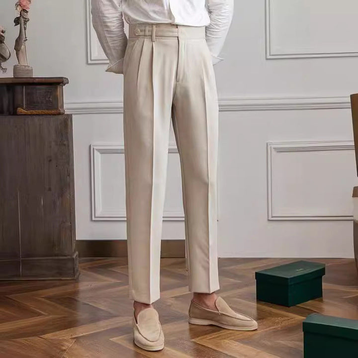 Pantaloni uomo formali dritti, comodi e stilosi, per un look business impeccabile.