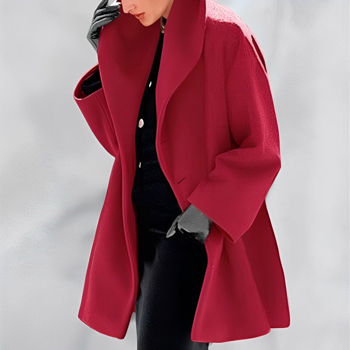 Giacca invernale donna disponibile in taglie forti e colori assortiti, un capo caldo e chic per l'inverno.