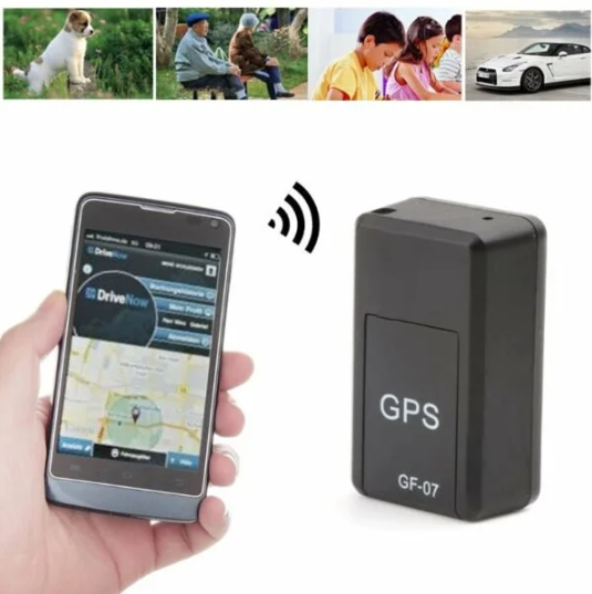 Localizzatore GPS magnetico versatile per auto, borse, persone. Antifurto e monitoraggio continuo, facile da installare.