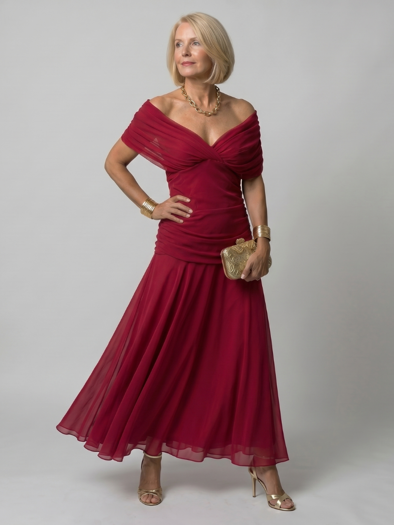 Abito romantico midi donna, spalle scoperte, perfetto per un outfit elegante e estivo.