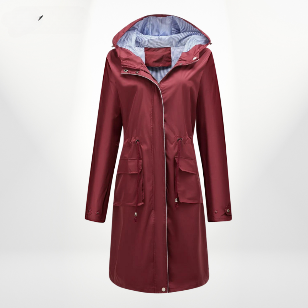 Trench casual donna con cappuccio, abbigliamento funzionale e chic per la primavera.