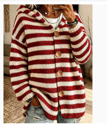Maglione donna a righe, esalta il tuo stile con un tocco di casual eleganza.