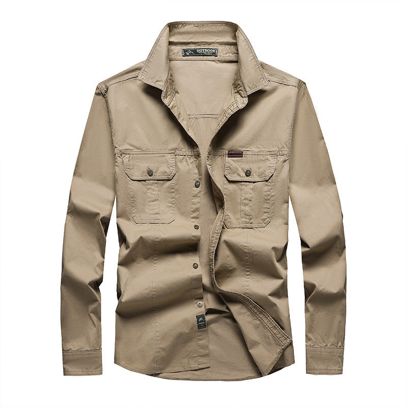 Camicia cargo uomo in cotone resistente, colore neutro, ideale per comfort e stile funzionale.