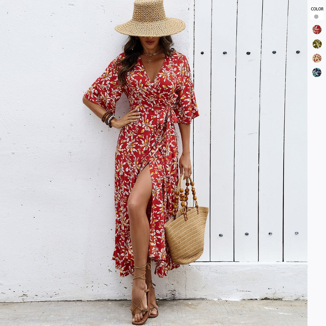 Vestito aderente femminile con mezze maniche, ideale per valorizzare la figura in primavera/estate.