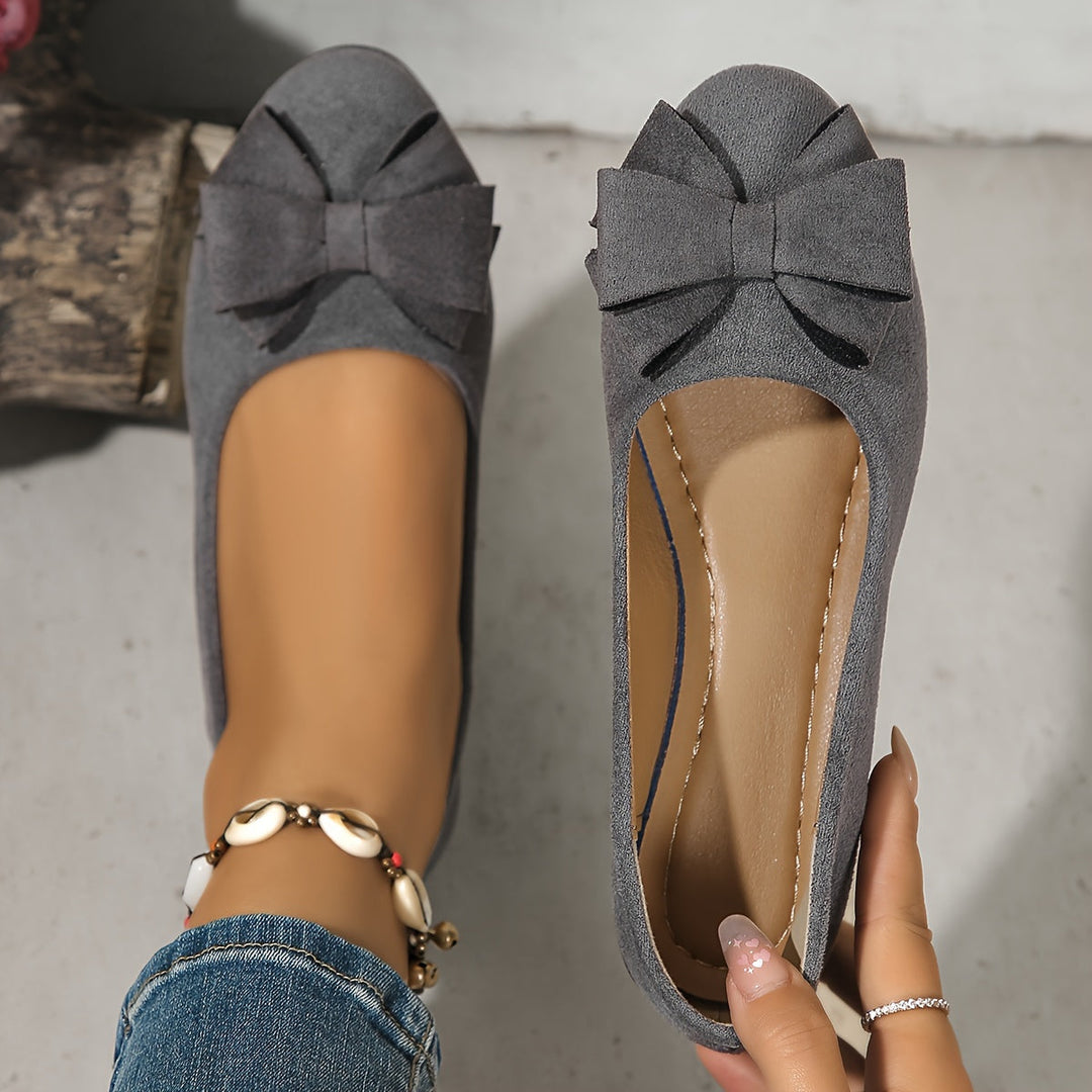 Scarpe ballerine donna flessibili, ideali per comfort quotidiano, con fiocco.