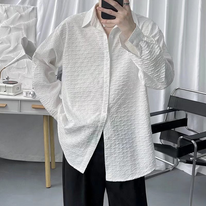 Camicia casual uomo jacquard con pattern a rilievo, vestibilità ampia e confortevole per l'autunno.