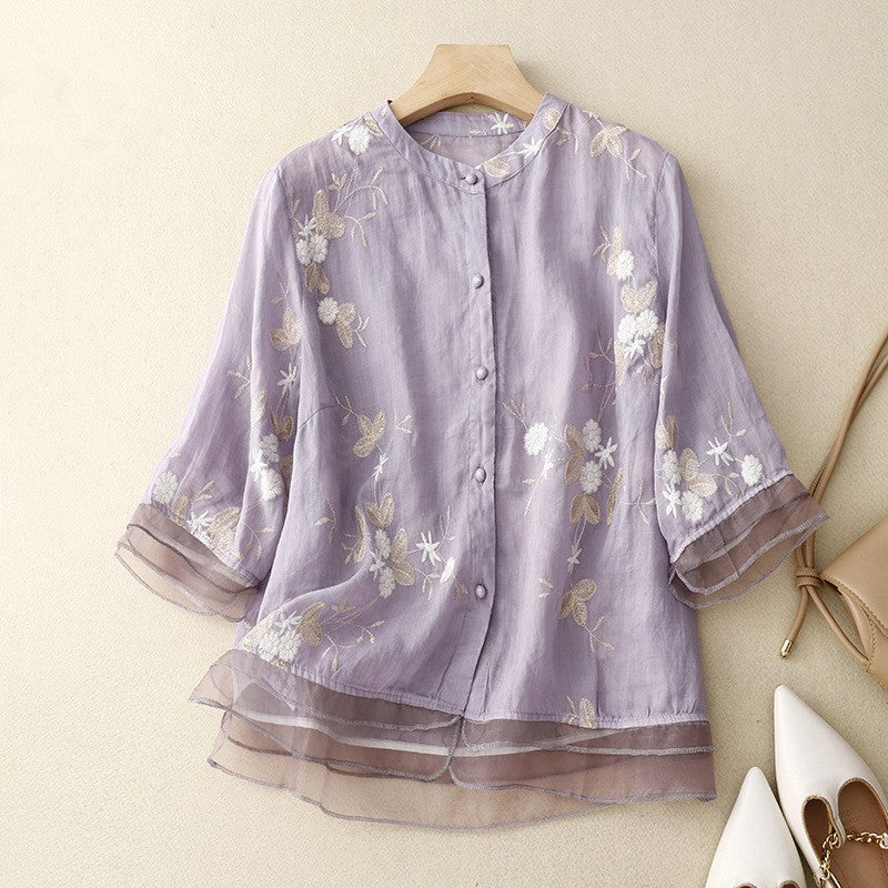 Moda donna: camicia cardigan ricamata a mezza manica, perfetta per la primavera, versatile e comoda.